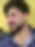 Une photo d’un participant qui veut faire connaissance et se marier